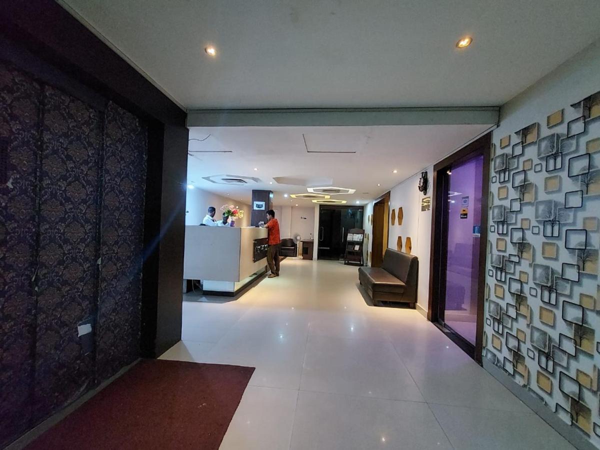 Orbit Hotel - Bagdogra エクステリア 写真