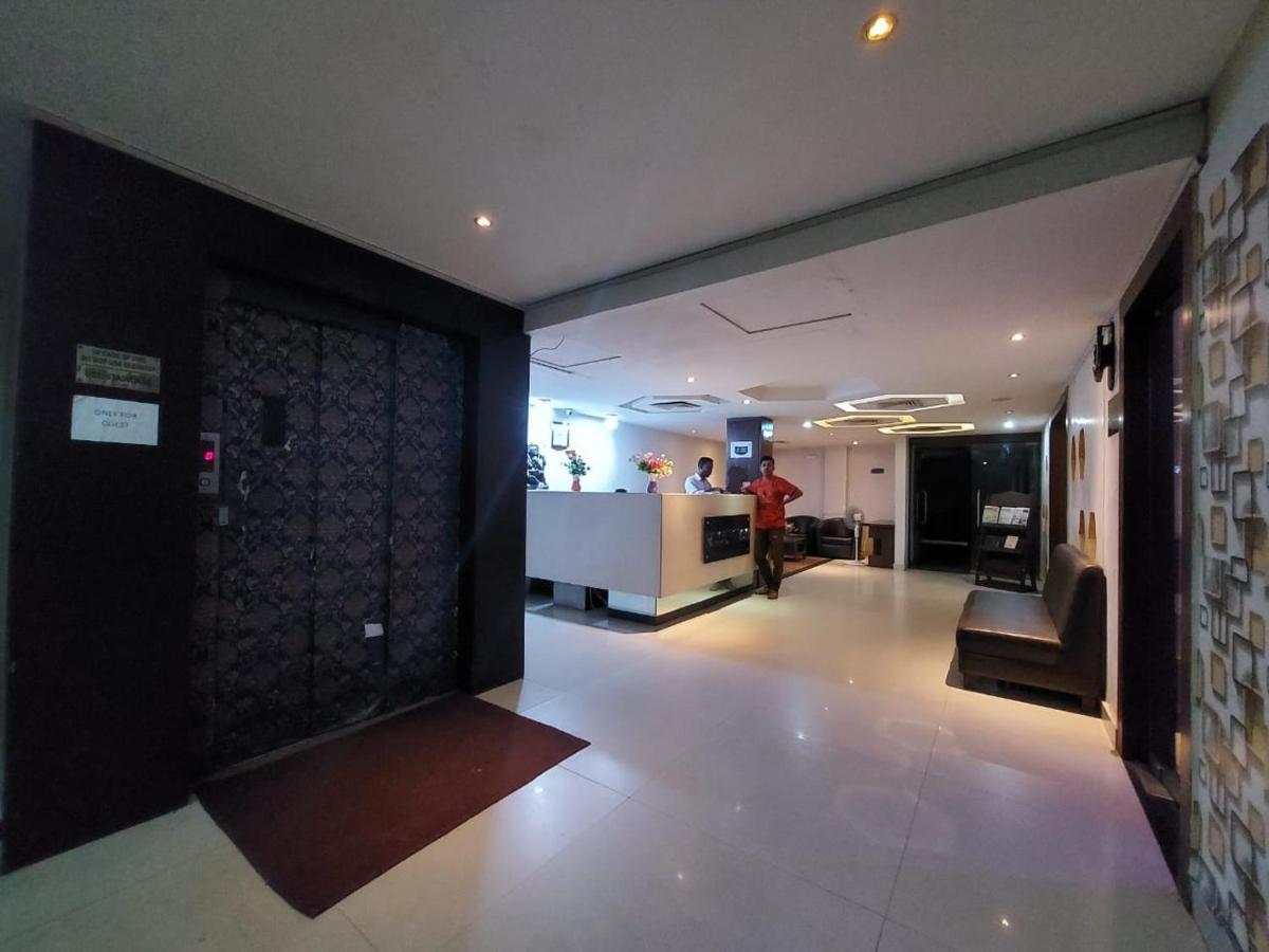 Orbit Hotel - Bagdogra エクステリア 写真