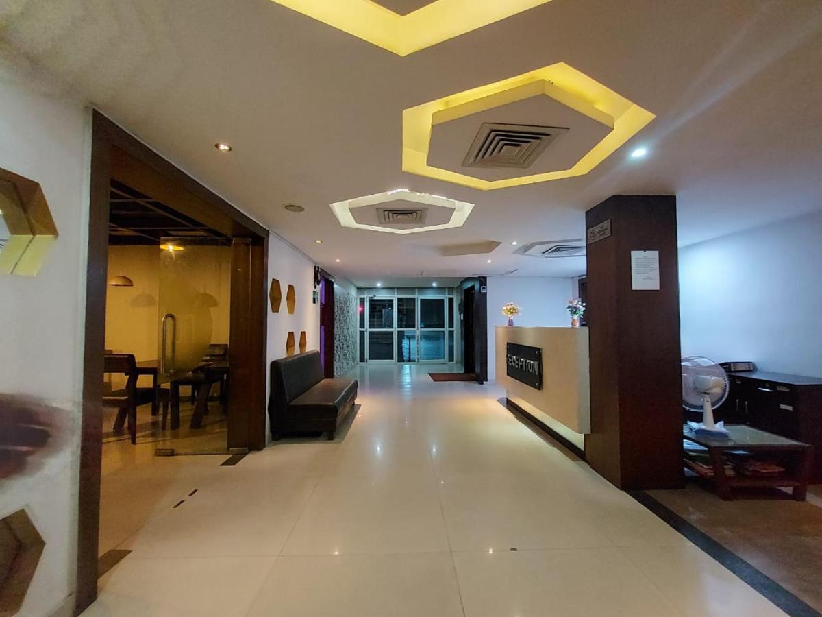 Orbit Hotel - Bagdogra エクステリア 写真