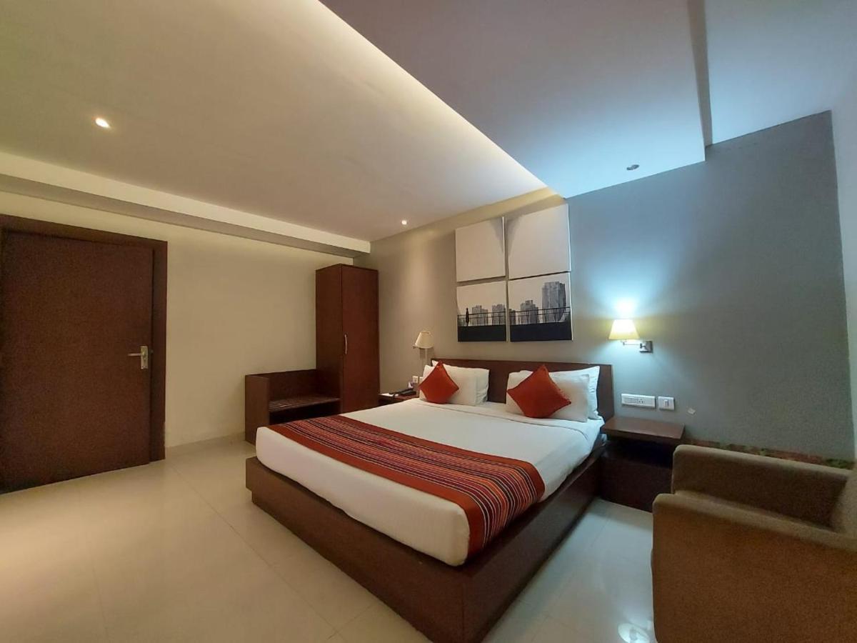 Orbit Hotel - Bagdogra エクステリア 写真