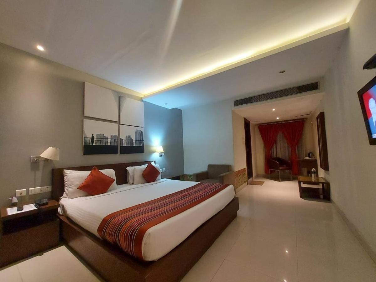 Orbit Hotel - Bagdogra エクステリア 写真
