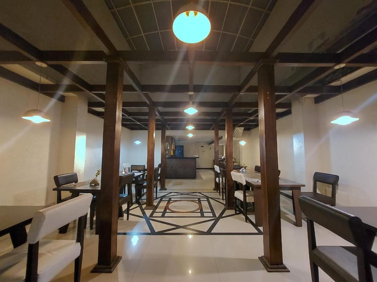 Orbit Hotel - Bagdogra エクステリア 写真
