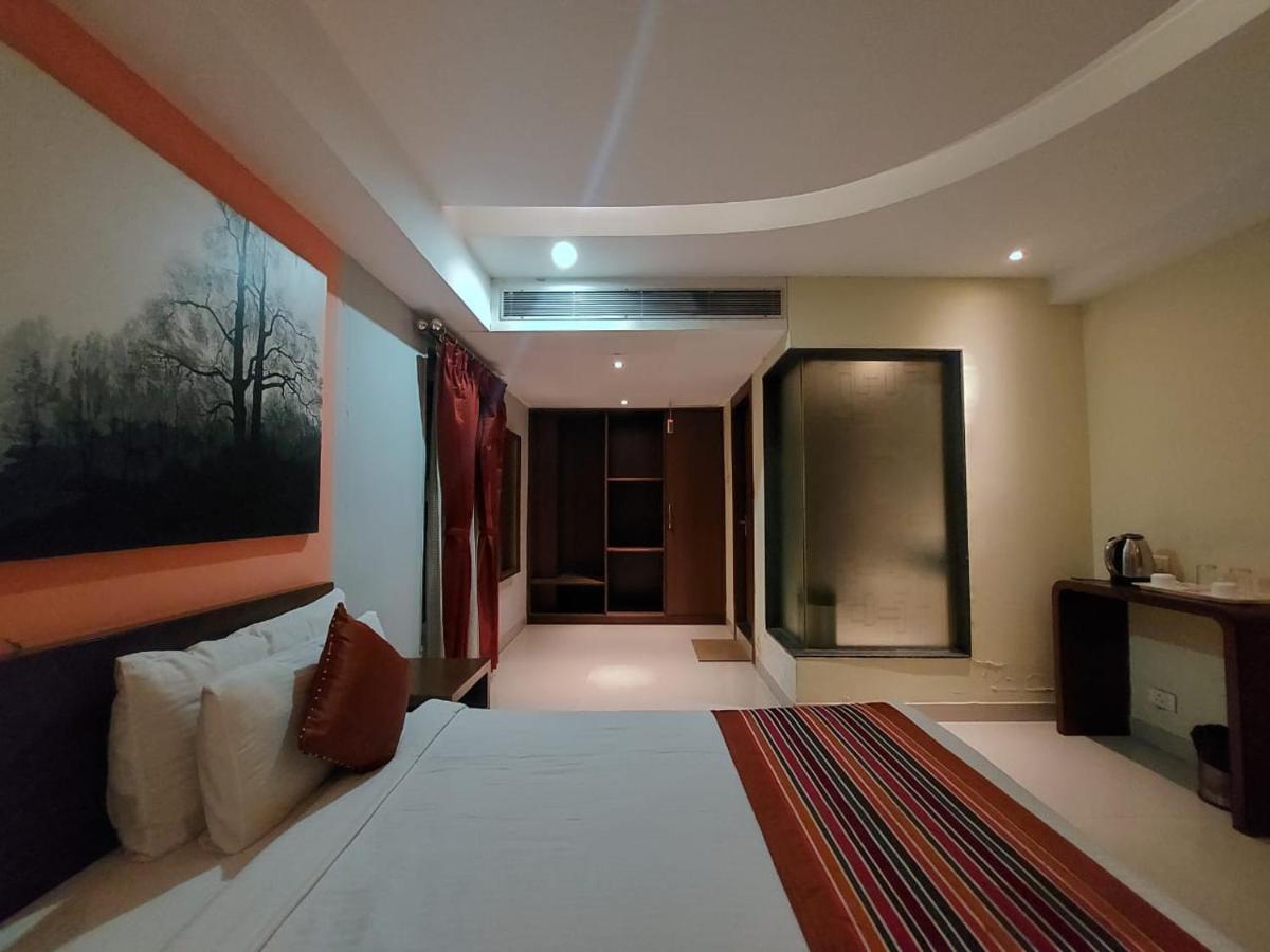 Orbit Hotel - Bagdogra エクステリア 写真